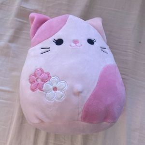 Roseanne Sakura Cat Squishmallow 8 inch